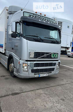 Тягач Volvo FH 13 2007 в Мукачевому