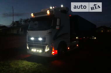 Тягач Volvo FH 13 2010 в 