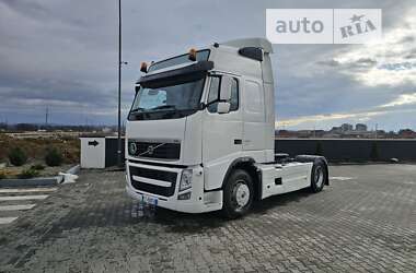 Тягач Volvo FH 13 2013 в Хусті