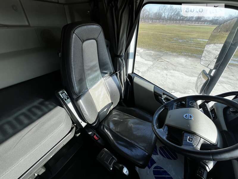 Бензовоз Volvo FH 13 2017 в Львові