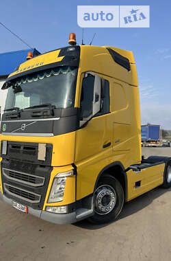 Тягач Volvo FH 13 2015 в Луцке