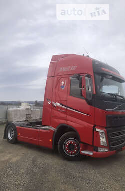 Тягач Volvo FH 13 2014 в Хусті