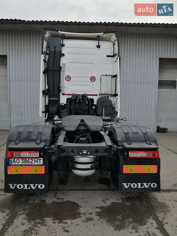 Тягач Volvo FH 13 2016 в Кам'янському