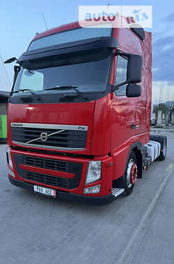 Тягач Volvo FH 13 2012 в Тячеві