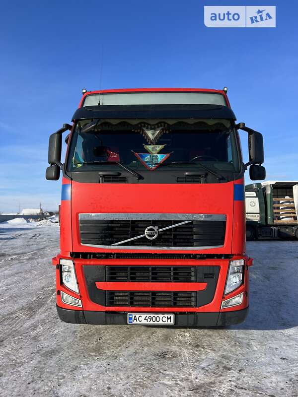 Тягач Volvo FH 13 2010 в Володимир-Волинському