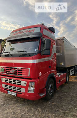 Зерновоз Volvo FH 13 2008 в Рені