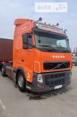 Тягач Volvo FH 13 2009 в Черноморске