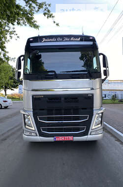 Тягач Volvo FH 13 2015 в Рівному