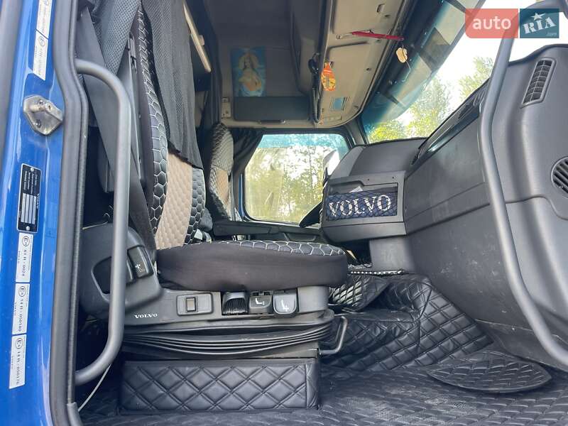 Тягач Volvo FH 13 2010 в Тячеві