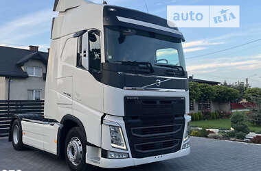 Тягач Volvo FH 13 2018 в Львові