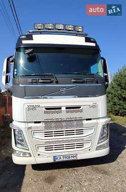 Тягач Volvo FH 13 2015 в Киеве