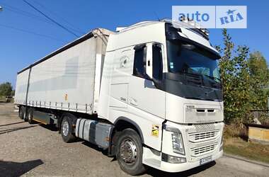 Тягач Volvo FH 13 2015 в Киеве