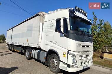 Тягач Volvo FH 13 2015 в Киеве