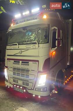 Тягач Volvo FH 13 2014 в 