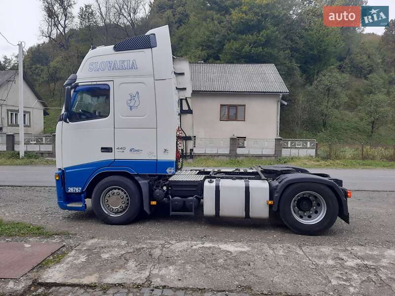 Тягач Volvo FH 13 2007 в Тересві
