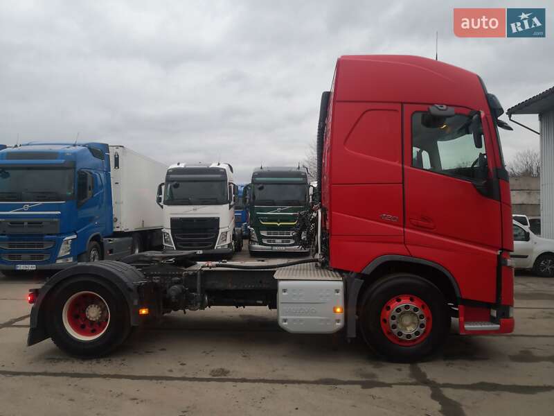 Тягач Volvo FH 13 2015 в Каменском