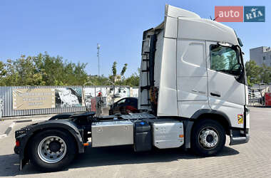 Тягач Volvo FH 13 2016 в Киеве