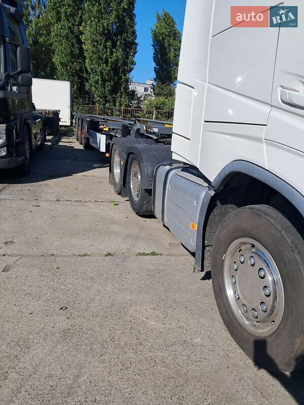 Тягач Volvo FH 13 2013 в Черноморске