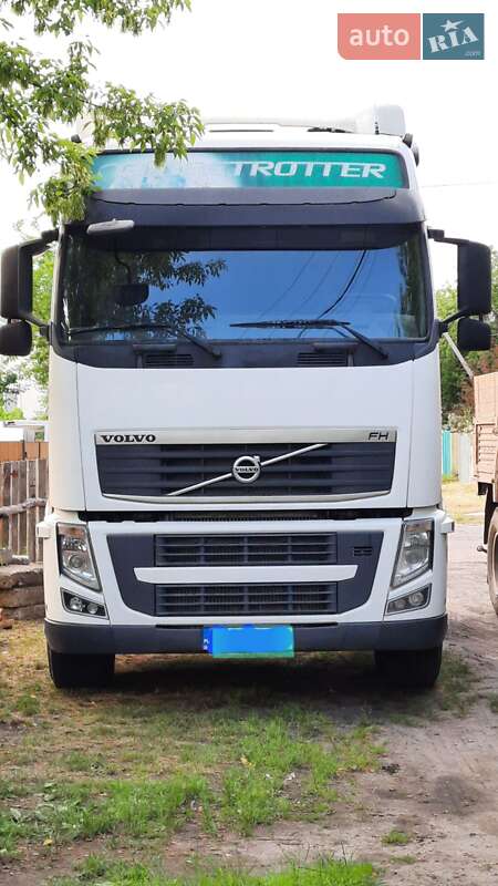 Самосвал Volvo FH 13 2008 в Червонограде