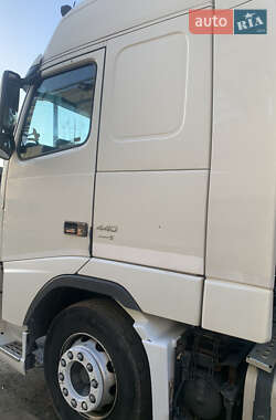 Тягач Volvo FH 13 2008 в 