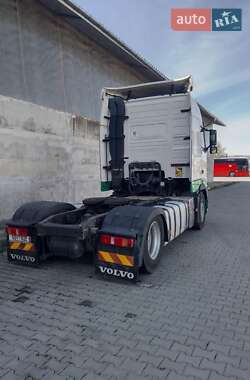 Тягач Volvo FH 13 2012 в Тячеві