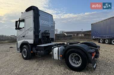 Тягач Volvo FH 13 2012 в Радивиліві