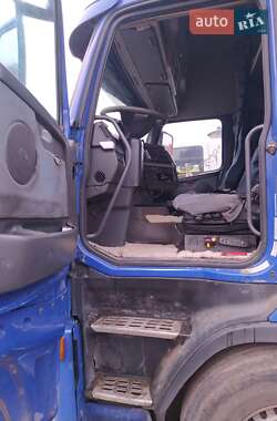 Тягач Volvo FH 13 2006 в Радехові