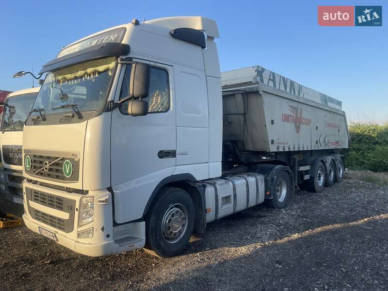 Тягач Volvo FH 13 2010 в Тячеві