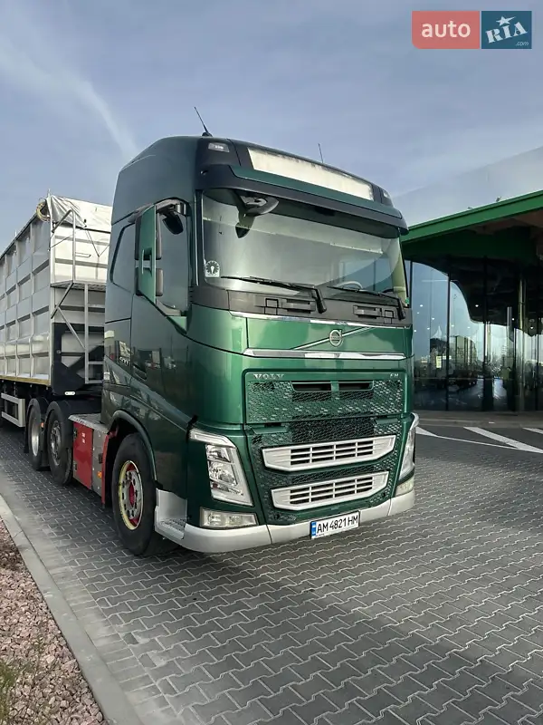 Тягач Volvo FH 13 2013 в 
