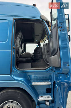 Тягач Volvo FH 13 2010 в 