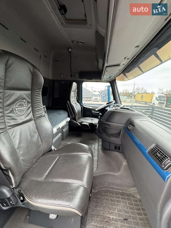Тягач Volvo FH 13 2010 в Вараше
