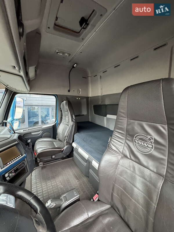 Тягач Volvo FH 13 2010 в Вараше