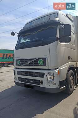 Тягач Volvo FH 13 2008 в Харкові