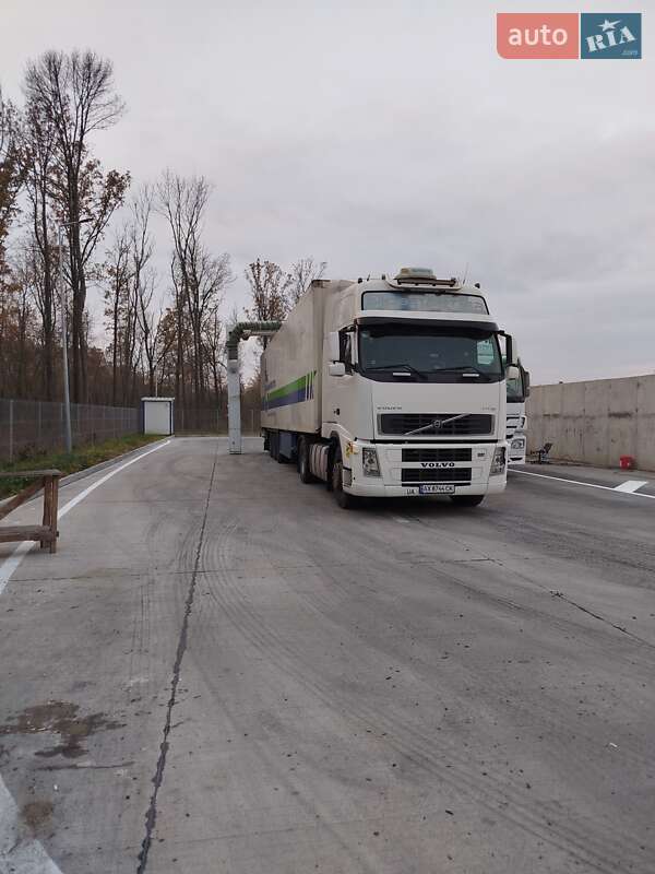 Тягач Volvo FH 13 2006 в 