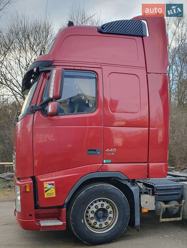Тягач Volvo FH 13 2008 в Тячеві фото 8 Тягач Volvo FH 13 2008 в Тячеві