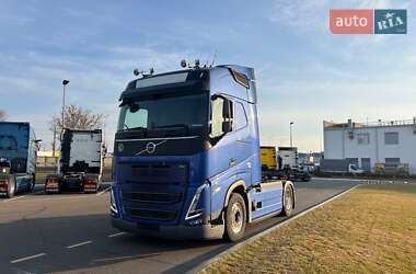 Тягач Volvo FH 13 2024 в Киеве