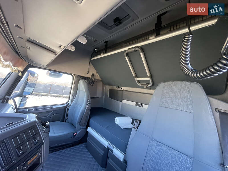 Тягач Volvo FH 13 2011 в Долине