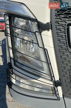 Тягач Volvo FH 13 2017 в 