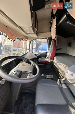 Тягач Volvo FH 13 2015 в 