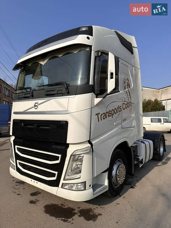 Тягач Volvo FH 13 2015 в 