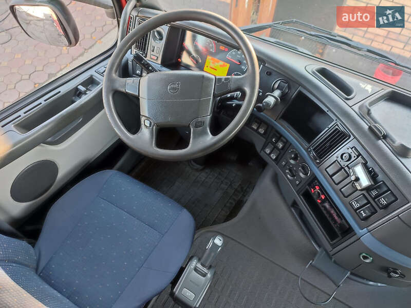 Контейнеровоз Volvo FH 13 2008 в Измаиле