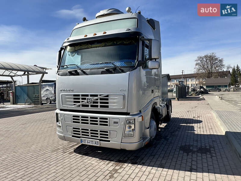 Тягач Volvo FH 13 2005 в Рокитном