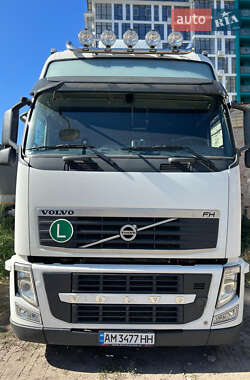 Тягач Volvo FH 13 2013 в 