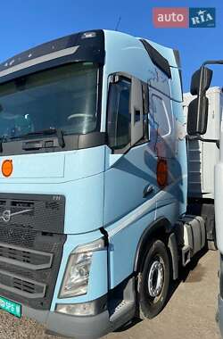 Тягач Volvo FH 13 2016 в  фото 3 Тягач Volvo FH 13 2016 в