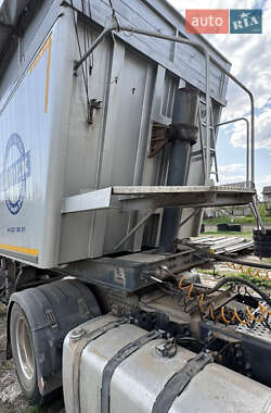 Зерновоз Volvo FH 13 2008 в 