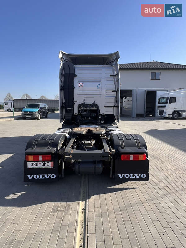 Тягач Volvo FH 13 2013 в Тячеве
