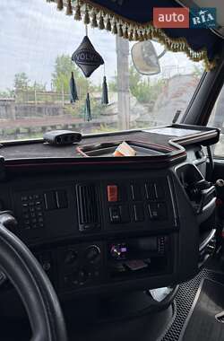 Тягач Volvo FH 13 2009 в 