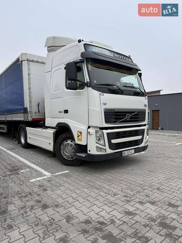 Тягач Volvo FH 13 2012 в Ровно