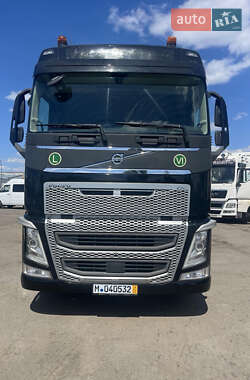 Тягач Volvo FH 13 2016 в Дніпрі