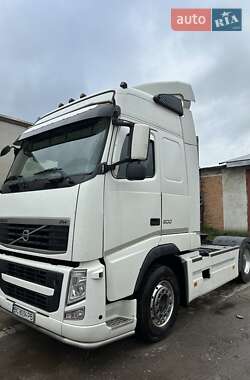 Тягач Volvo FH 13 2013 в Новому Яричеві